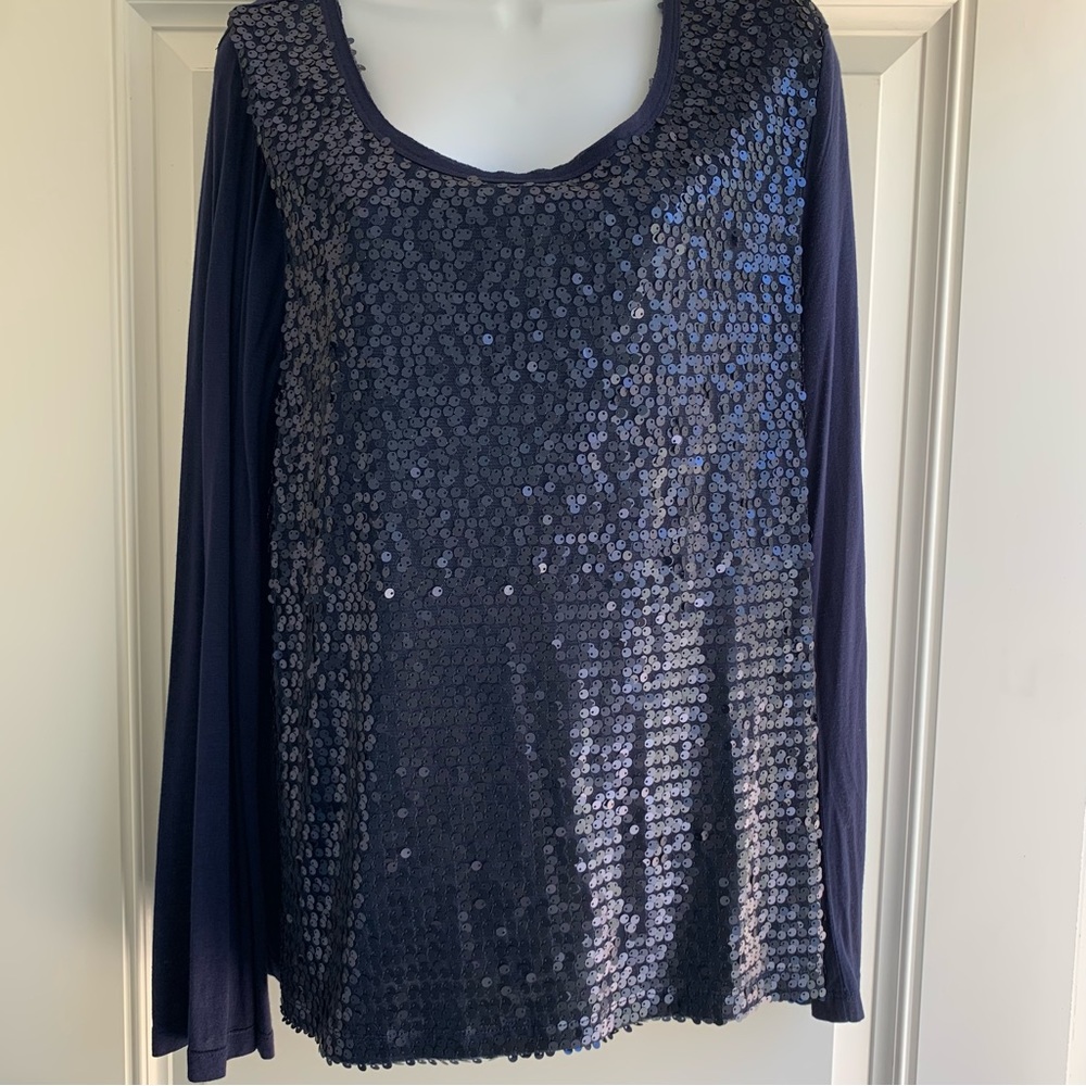 Shiloh 770 stunning navy blue sequined L top for the holidays and New Year’s Eve